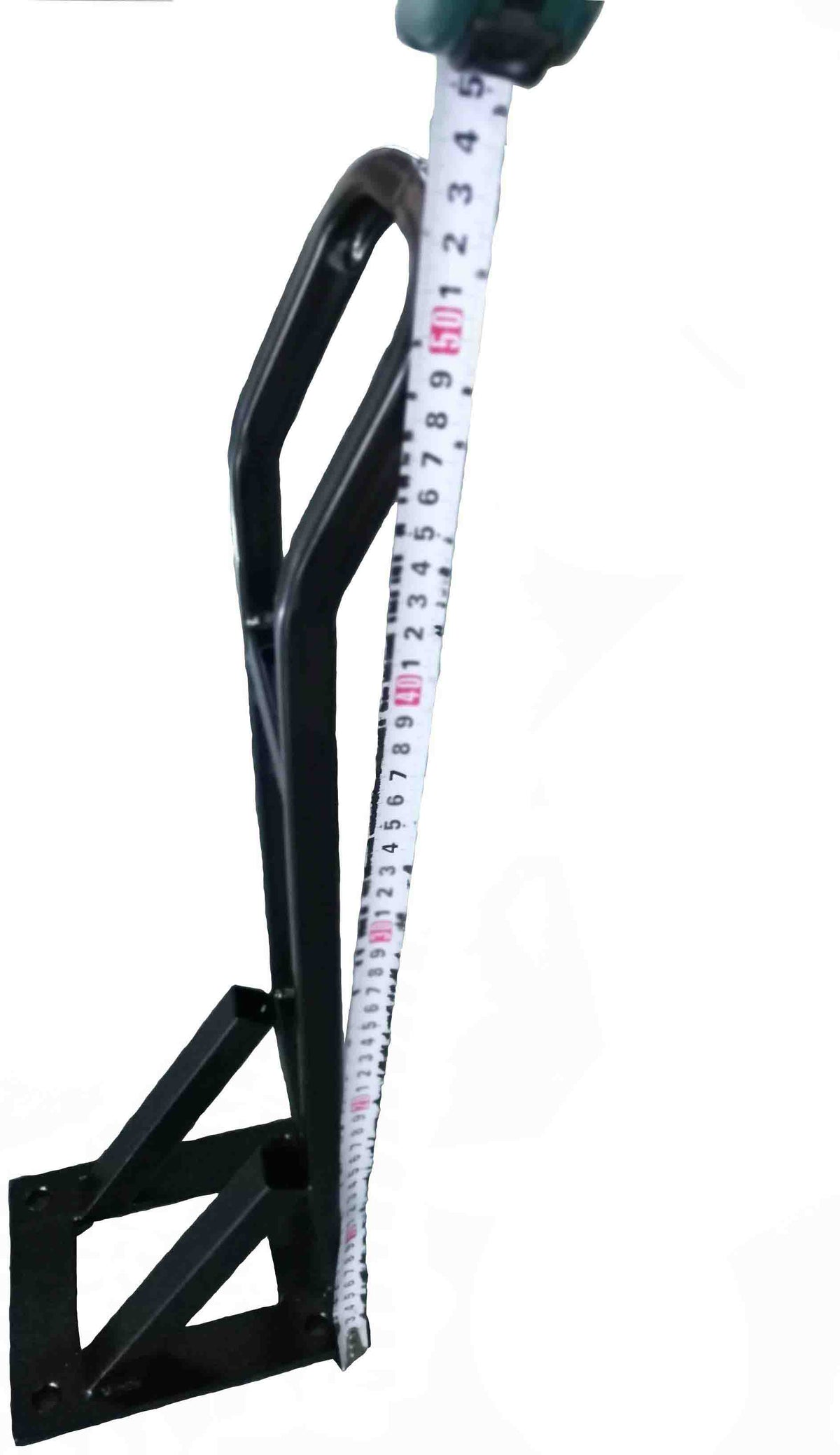 bomber bike seat with tape for measurement